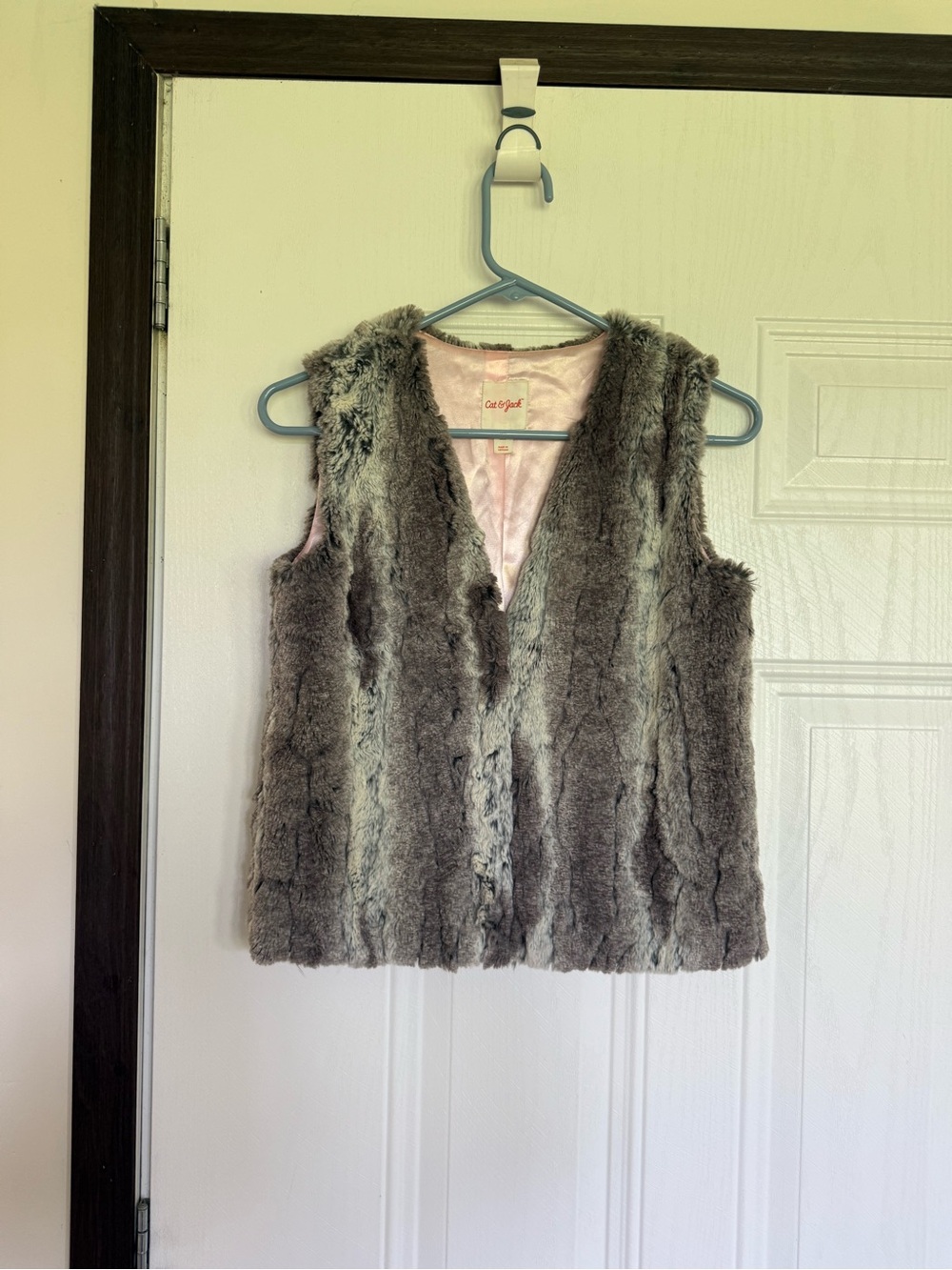 2 for $20 sale: Cat & Jack satin lined faux fur vest